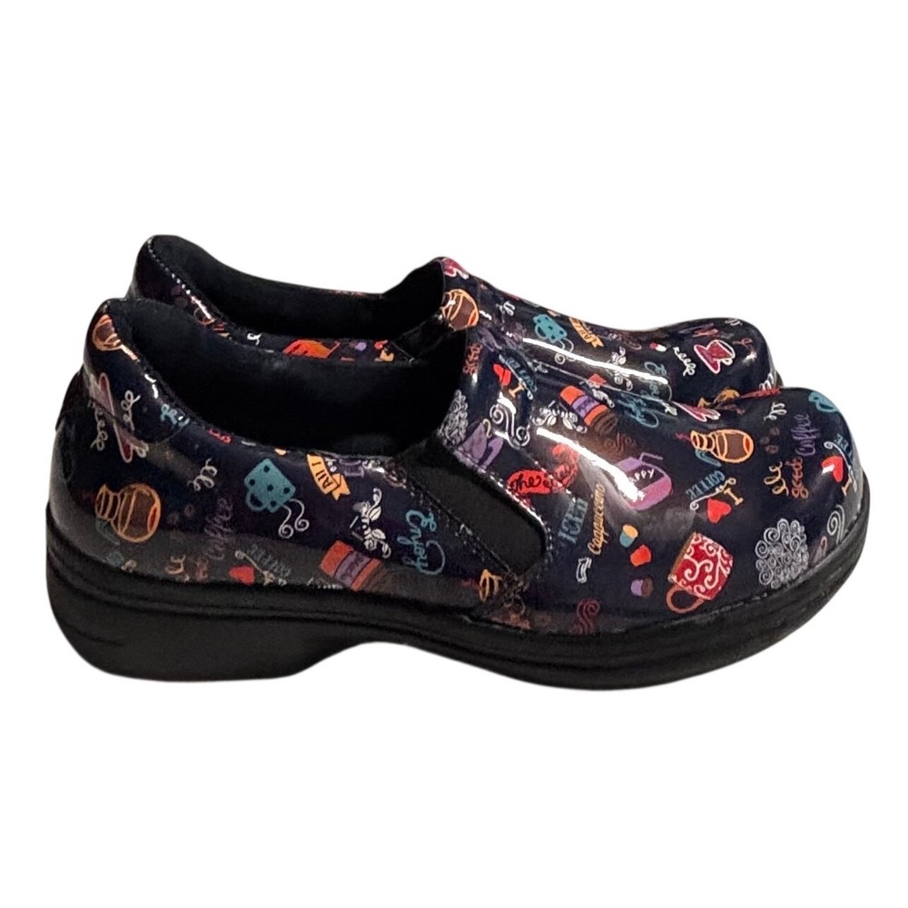 Easy Works by‎ Easy Street Hot Coffee Print Slip Resistant Clogs Shoes Size 10